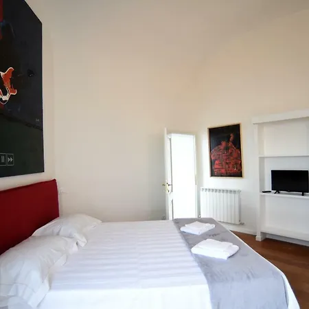 Calderini Apartment *